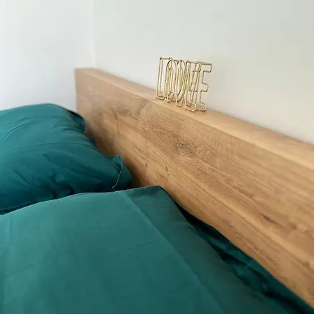 Neubau Penthouse - Mit Schoener Aussicht - 15min Von Koeln * Pulheim