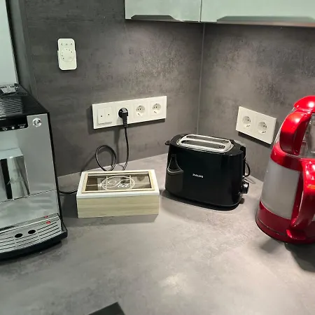 Neubau Penthouse - Mit Schoener Aussicht - 15min Von Koeln * Pulheim