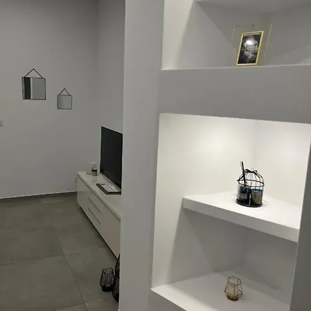 Neubau Penthouse - Mit Schoener Aussicht - 15min Von Koeln Apartment