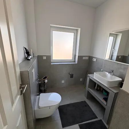 Neubau Penthouse - Mit Schoener Aussicht - 15min Von Koeln Apartment Pulheim