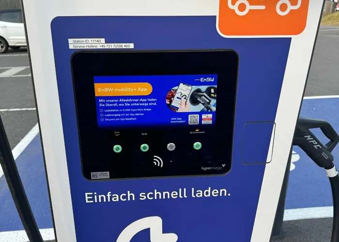 Neubau Penthouse - Mit Schoener Aussicht - 15min Von Koeln *