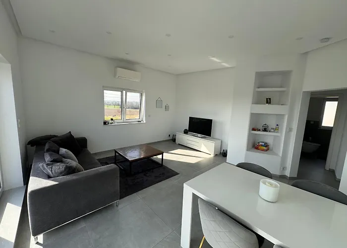 Neubau Penthouse - Mit Schoener Aussicht - 15min Von Koeln *