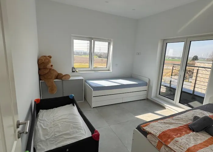 Appartamento Neubau Penthouse - Mit Schoener Aussicht - 15min Von Koeln *